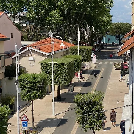 Situation Exceptionnelle Proche Plage, Menage Et Draps Compris アパート *