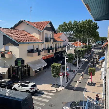 Situation Exceptionnelle Proche Plage, Menage Et Draps Compris Apartmán